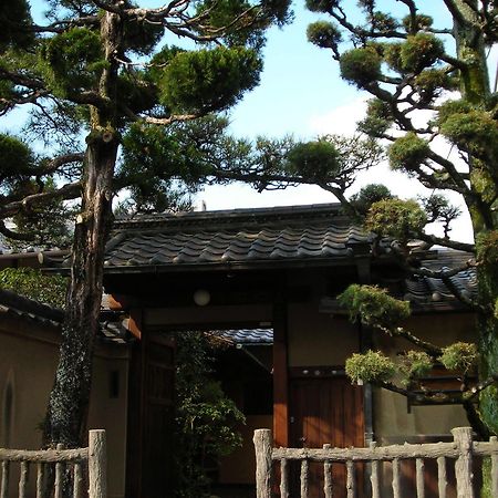 Guesthouse Nara Backpackers Bagian luar foto